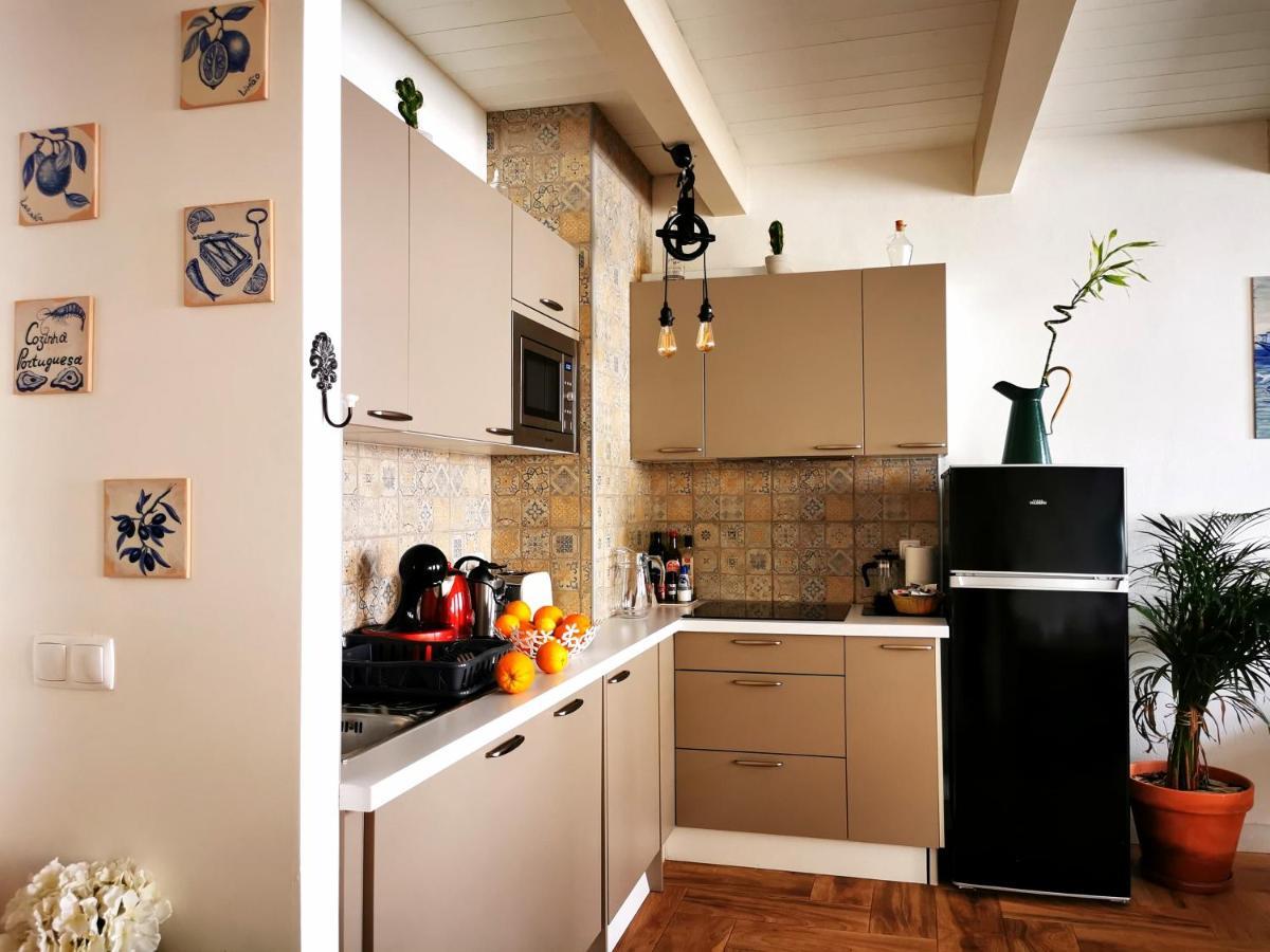 Charming Portuguese Style Apartment, For Rent "Vida A Portuguesa", "Gaivota" Alojamento Local Portimão Εξωτερικό φωτογραφία