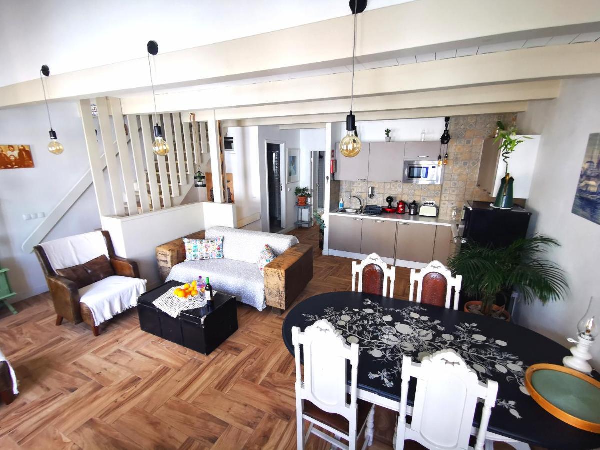 Charming Portuguese Style Apartment, For Rent "Vida A Portuguesa", "Gaivota" Alojamento Local Portimão Εξωτερικό φωτογραφία